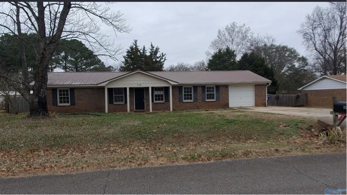 112 Tres Drive